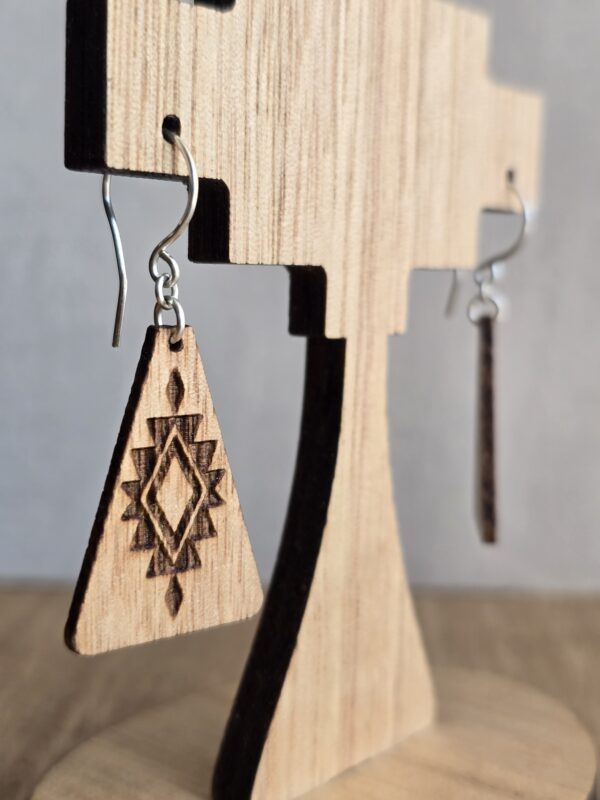 Wangülen oak earrings