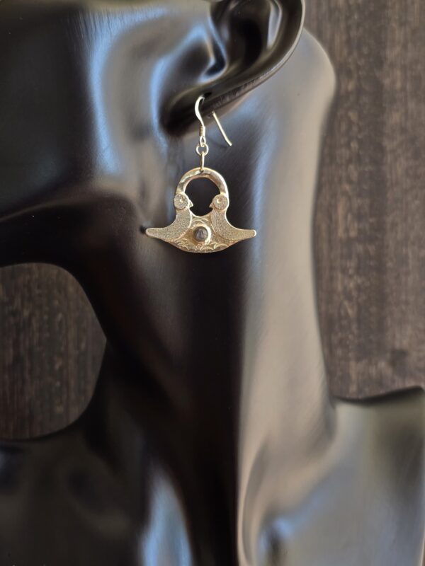 20251015_132724 kitra