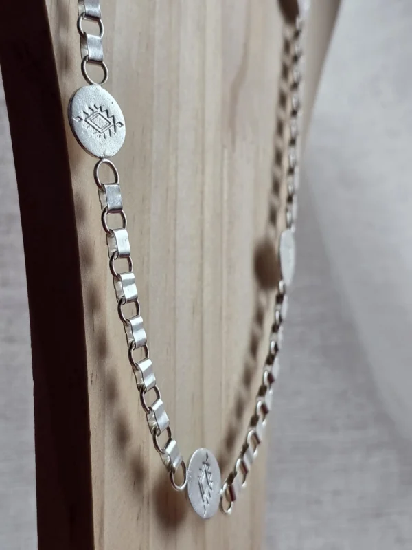 q5 Wangülen Eluwün (Gift of the Stars)