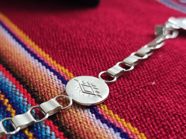 q6 Wangülen Eluwün (Gift of the Stars)