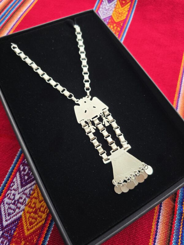 trape 1 silver Mapuche Trapelakucha Necklace