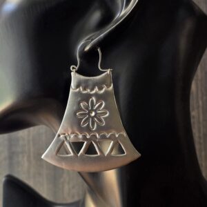 Upul silver earrings