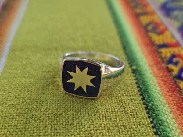 IMG-20251011-WA0049 Wunelfe Signet lapis lazuli / Anillo estrella mapuche plata