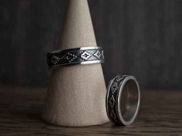 Wenu Rüpü ''Sacred Path'' silver band