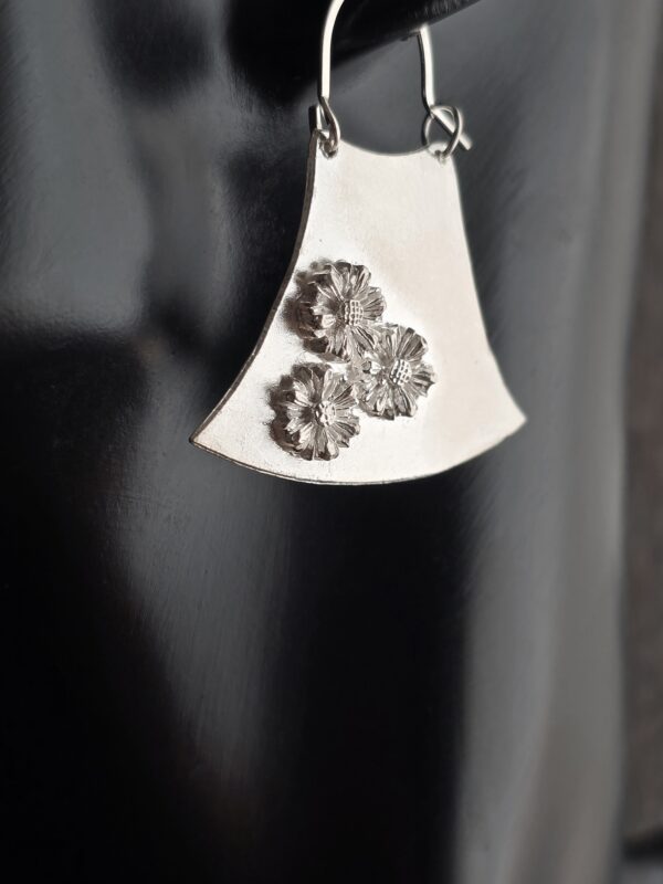 20260120_141352(1) Mongen Rayen – Living Flower